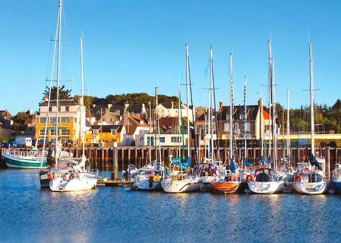 Les Isles De Sola, Grandcamp, * Grandcamp-Maisy