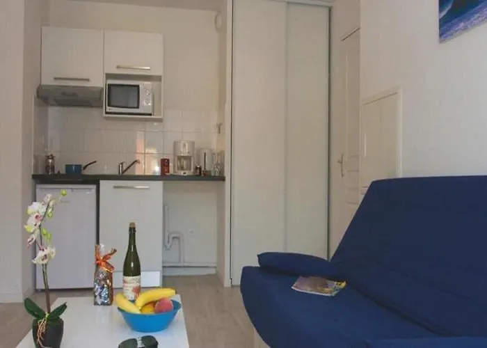 Les Isles De Sola, Grandcamp, *